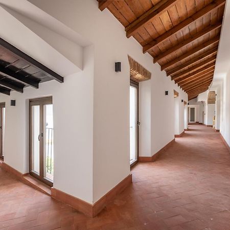 Albergue Líbere Córdoba Patio Santa Marta Exterior foto Interior of the hotel