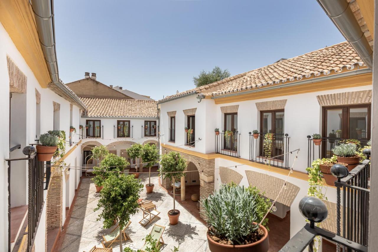 Líbere Córdoba Patio Santa Marta Albergue Exterior foto